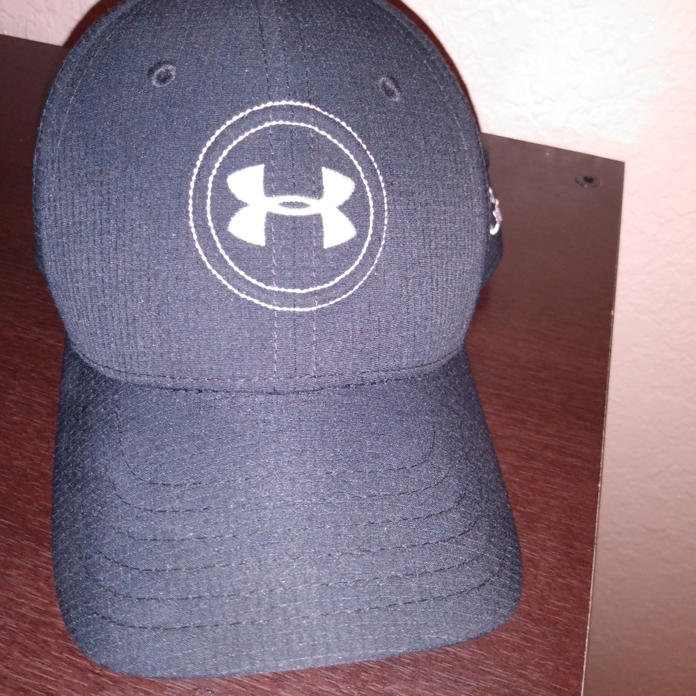 Under armour cap